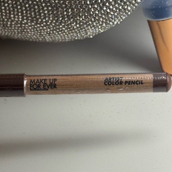 Make Up For Ever Mini Artist Color Lip Pencil 608 Limitless Brown - Picture 3 of 4